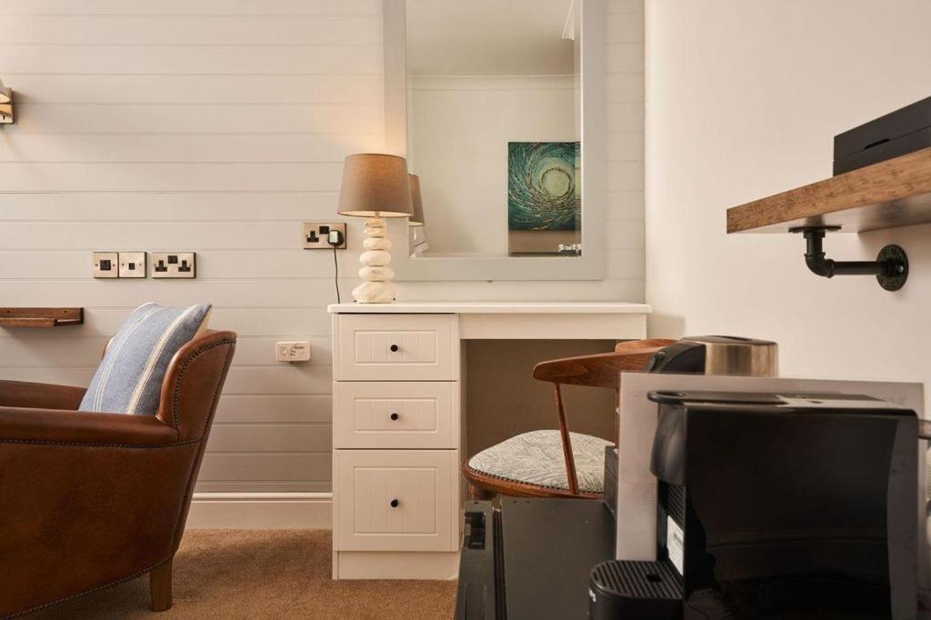 Port William Inn Tintagel Ngoại thất bức ảnh
