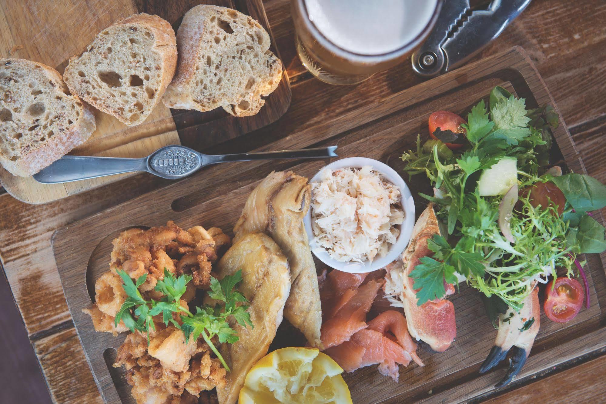 Port William Inn Tintagel Ngoại thất bức ảnh